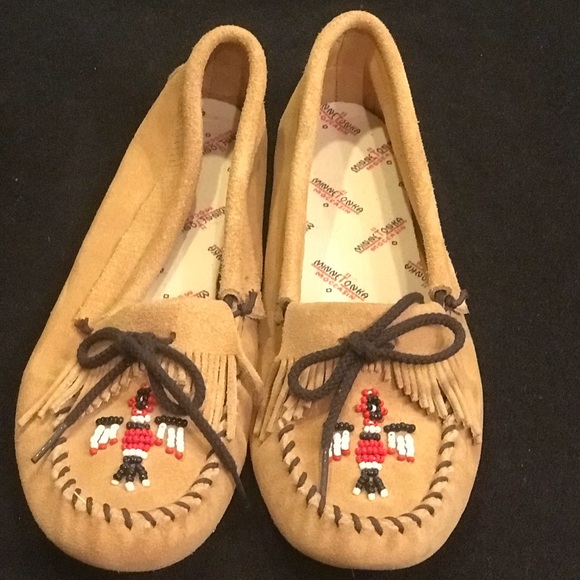 minnetonka thunderbird softsole moccasins